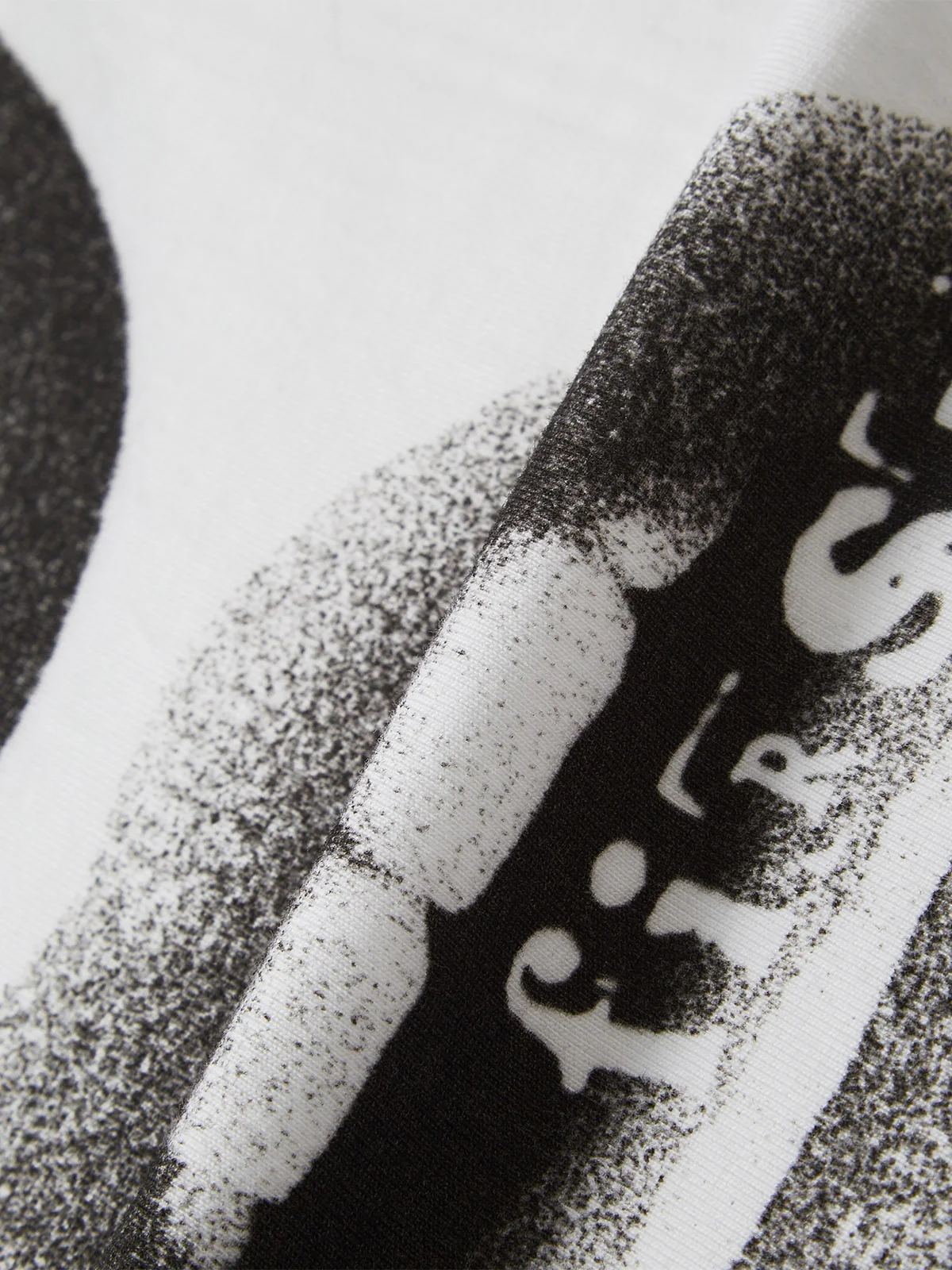 BOUNCE BACK© lip and text printed T-shirt - Image 5