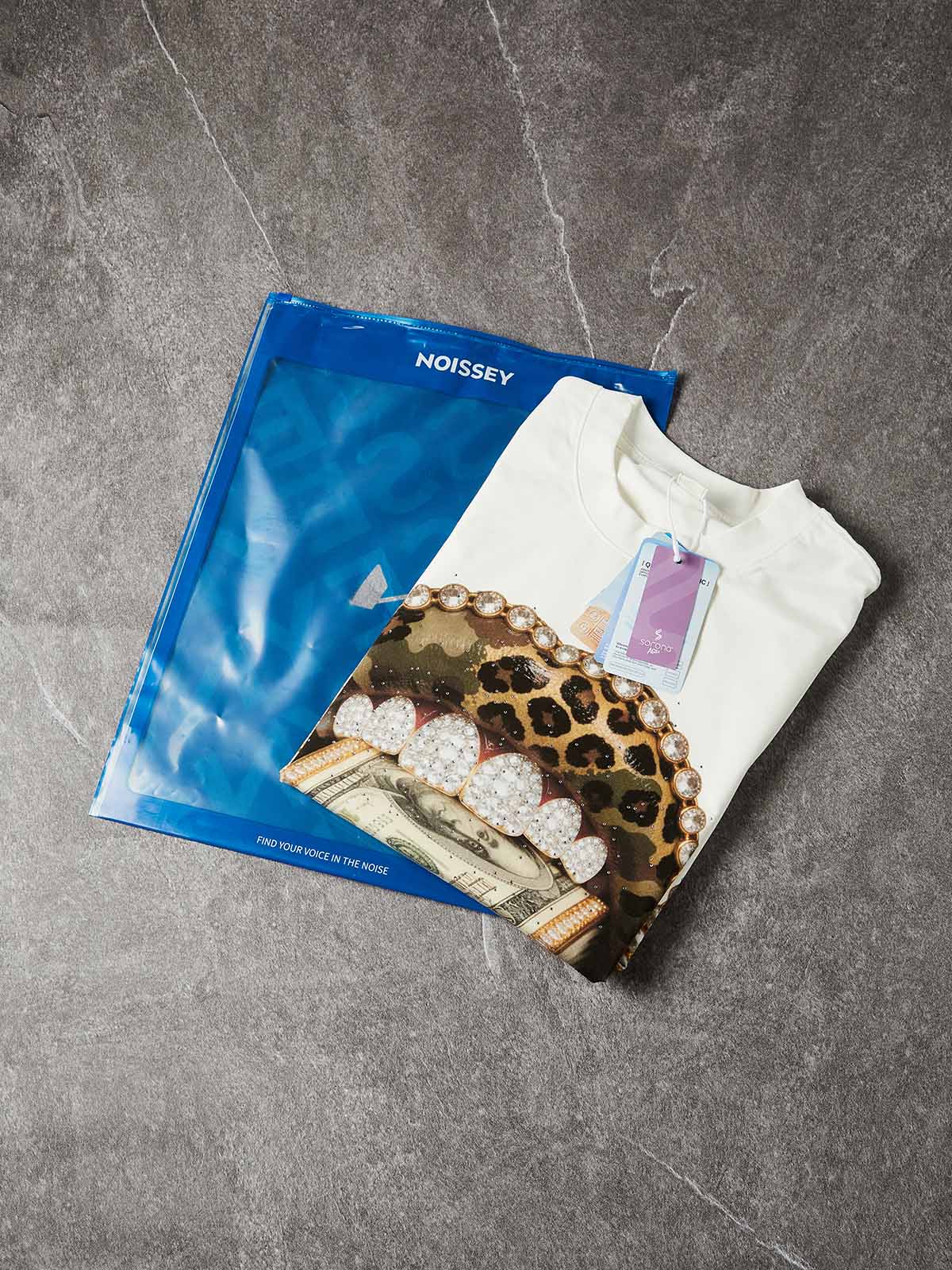 NOISSEY CAMO LEOPARD GRILLS - SHIMMERING DIY ART OVERSIZED TEE - Image 4