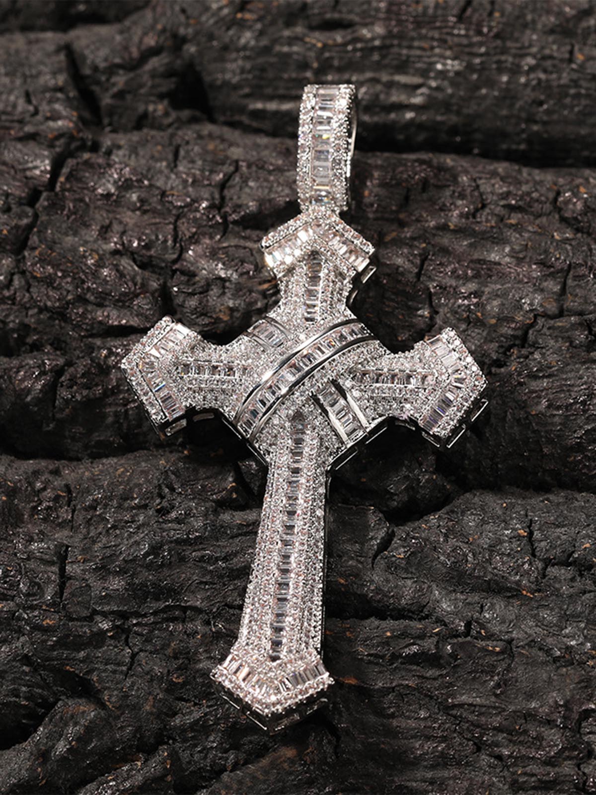 Cross Pendant Copper-Inlaid Zircon Necklace - Image 9