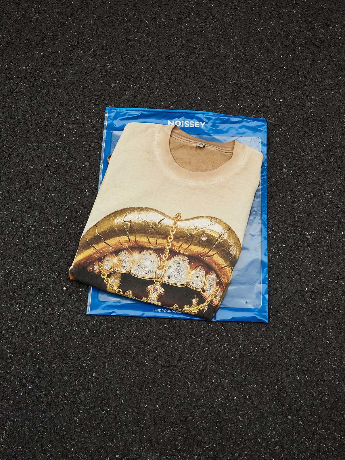 Golden Cross Grillz Oversized Graphic T-Shirt - Luxury Streetwear Art Print - Image 5