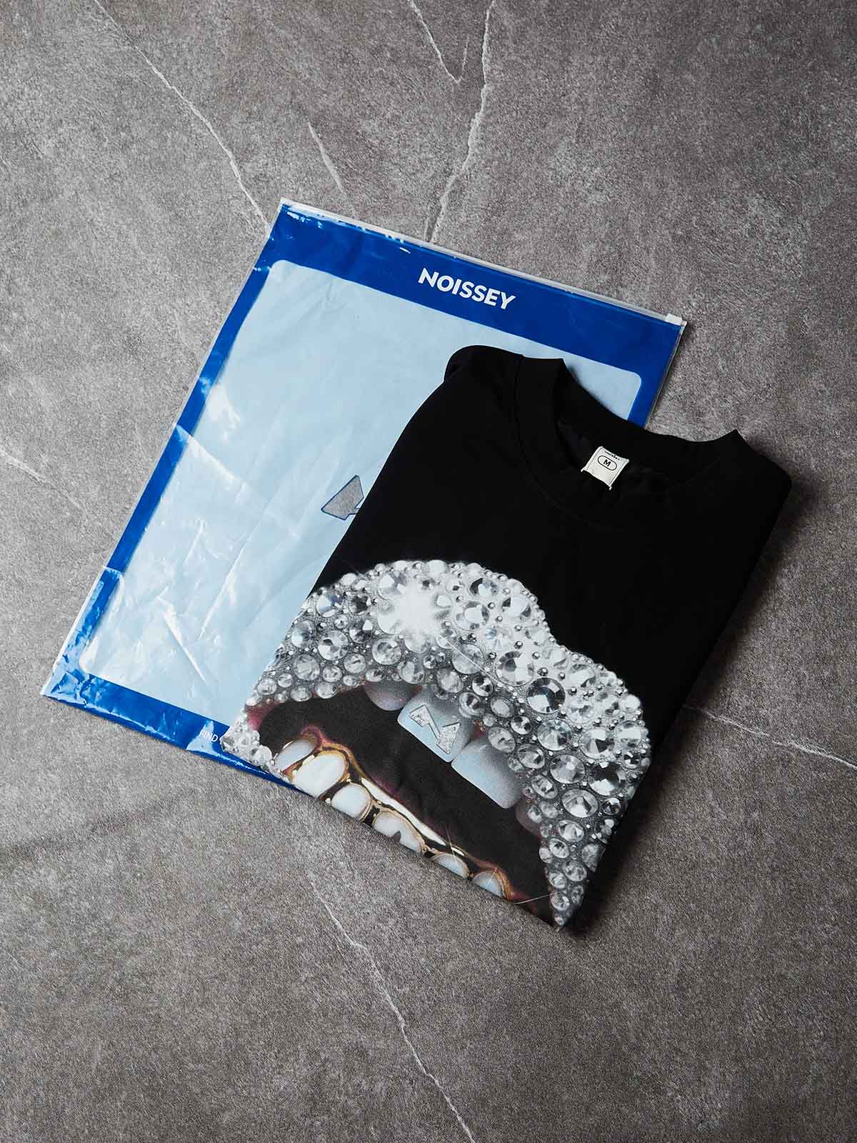 NOISSEY Premium Grey Diamond Lip T-Shirt - Phantom Black 350G Heavyweight Oversized Fit - Image 8