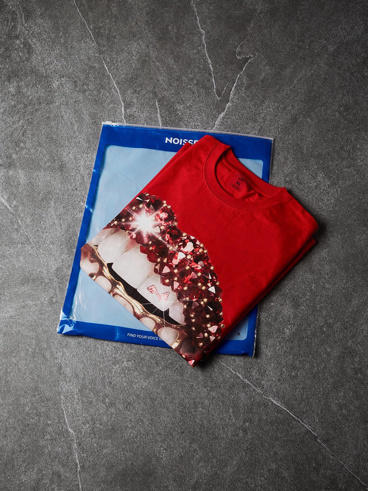 NOISSEY "Crimson Lustre" Chili Red Tee - Boxy Lip Print T-Shirt - Image 8