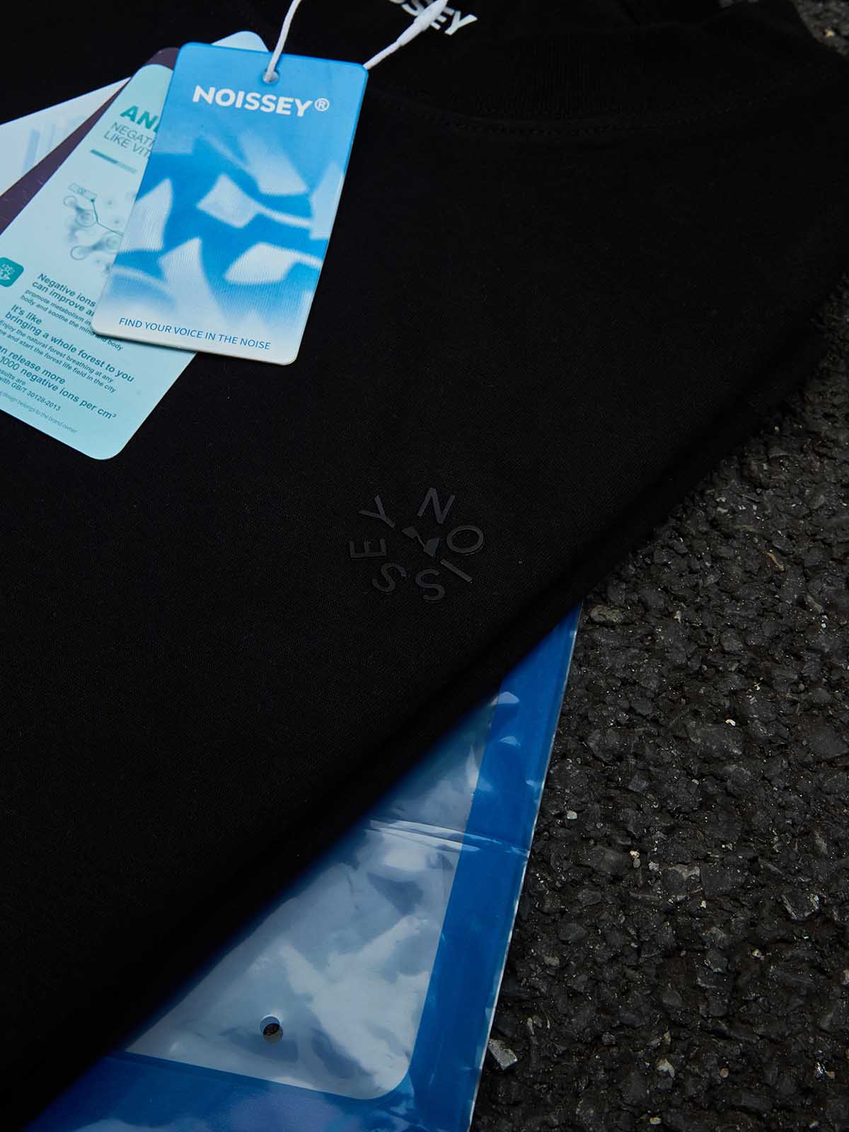 NOISSEY "Heavenly Chaos" Graphic Tee - Blue Angel Print Oversized Streetwear T-Shirt - Image 9