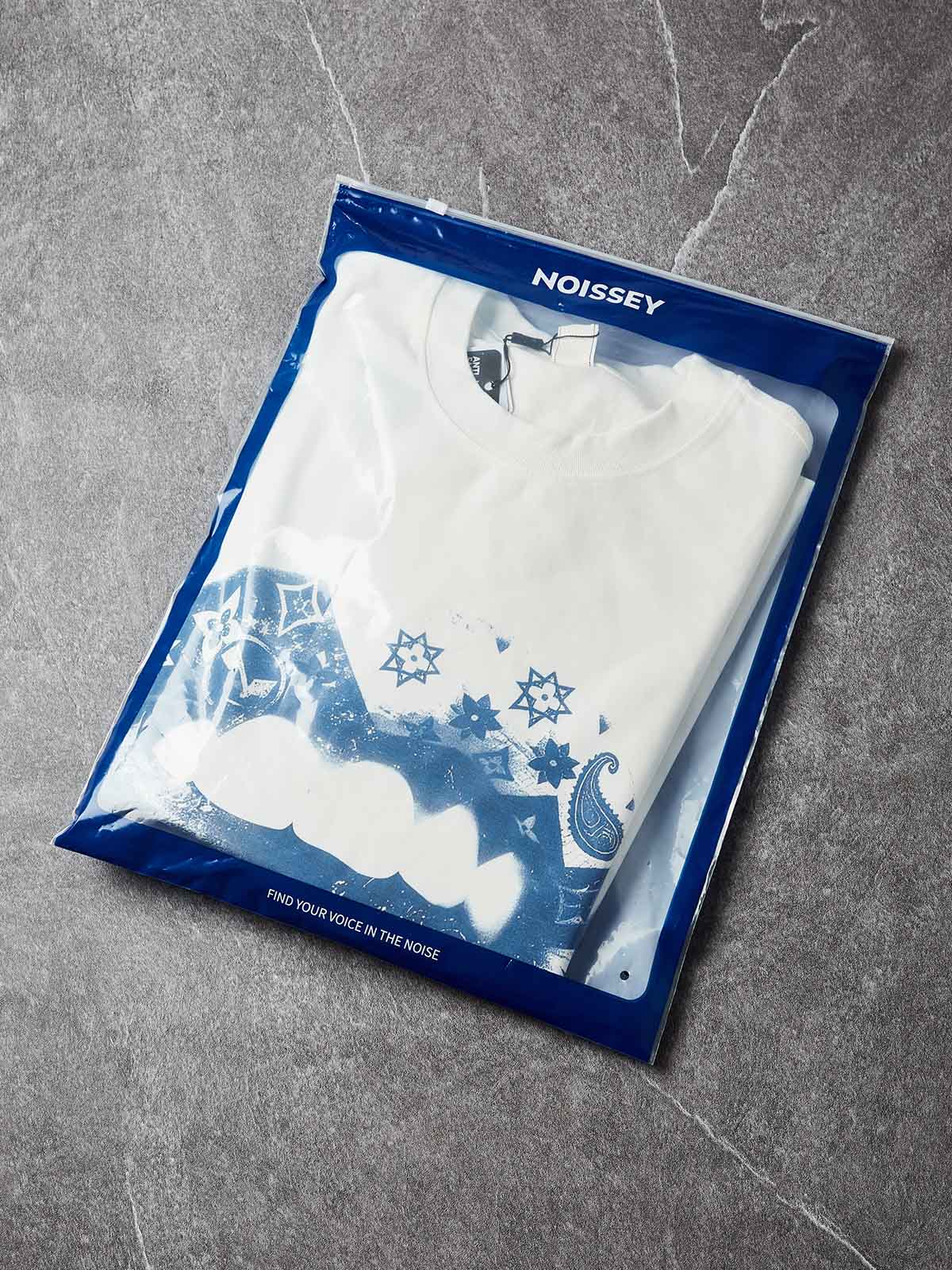 NOISSEY "Hustle" Blue Paisley Lip Graphic Long Sleeve - White/Ice Blue - Image 7