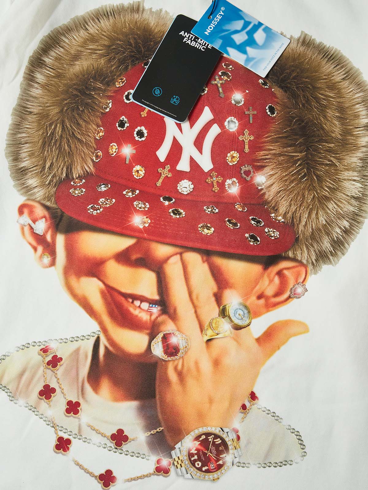 NOISSEY ICED OUT RED CAP FIGURE GRAPHIC LONG SLEEVE STREETWEAR SHIRT - Image 2