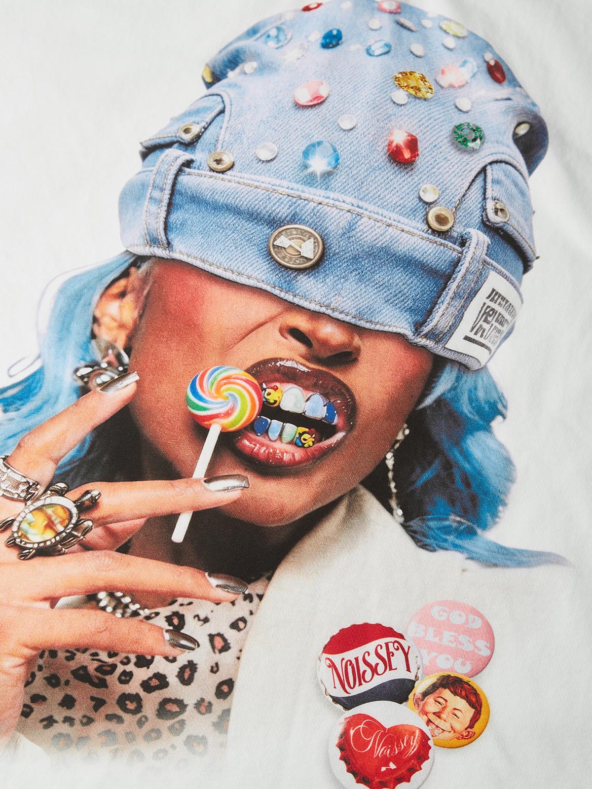 NOISSEY "Lollipop Icon" White Tee - DIY Graphic T-Shirt - Image 2