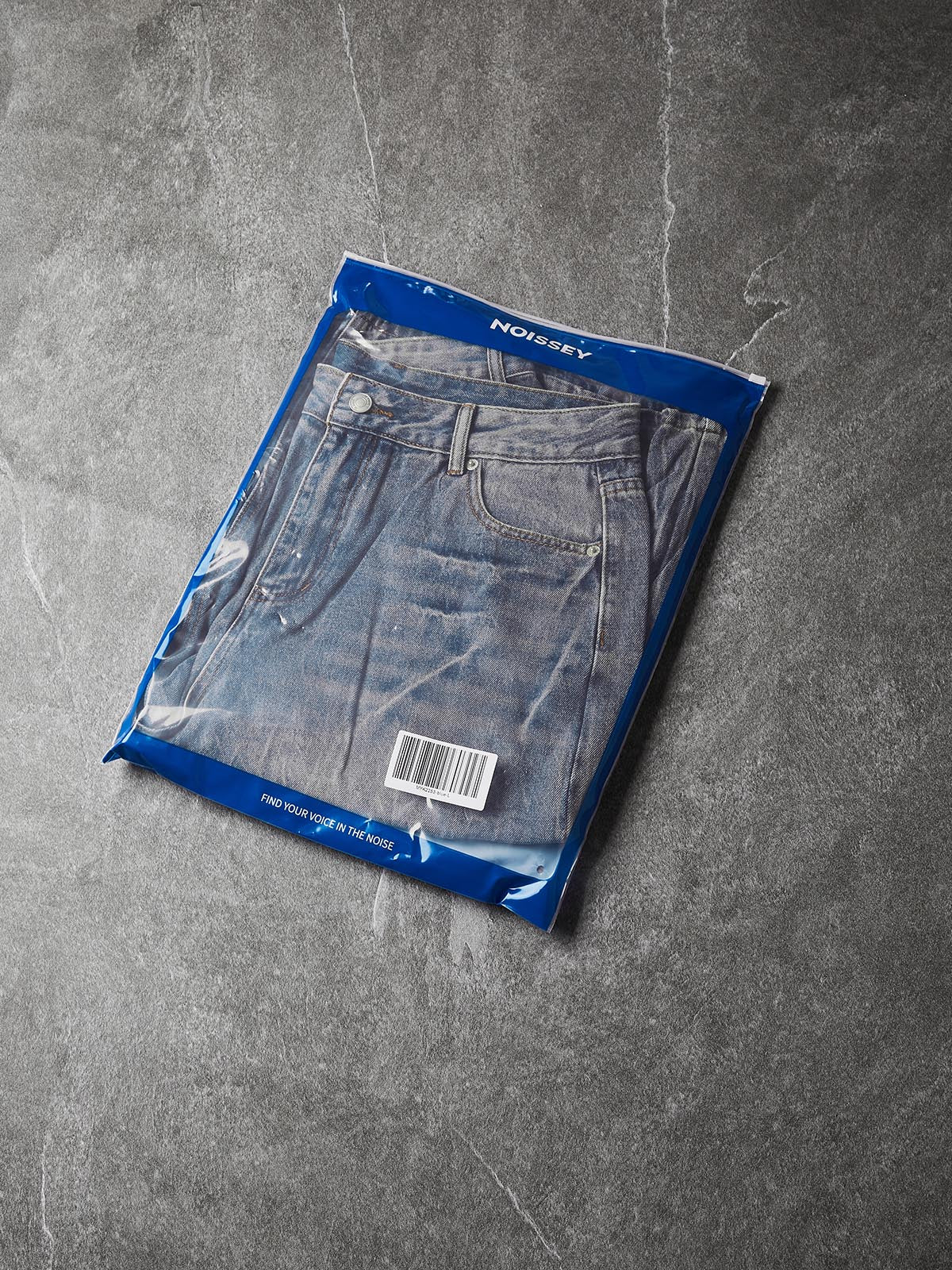 NOISSEY Ocean Washed Relaxed Denim Shorts (Premium Jewelry Chain Included) - Vintage Indigo - Image 12