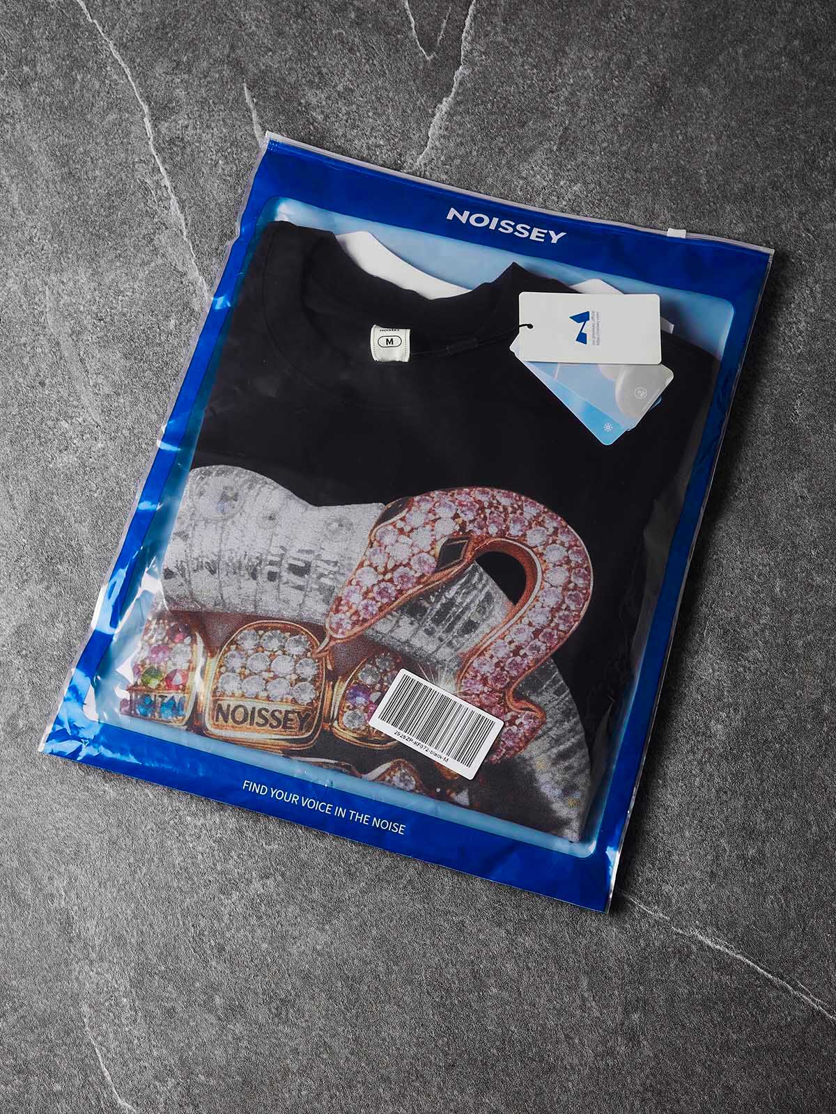 NOISSEY "Pink Snake" Black Tee - Boxy Lips Graphic T-Shirt - Image 9