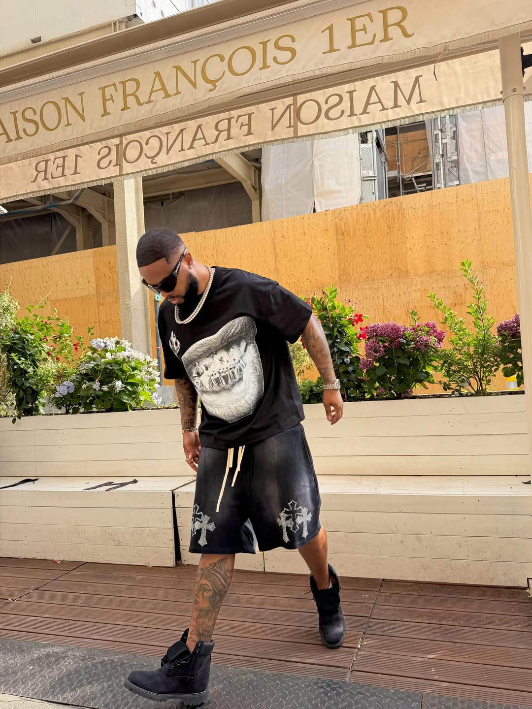 NOISSEY "Gun & Dice" Grillz Cooling Boxy Tee - Black - Image 5