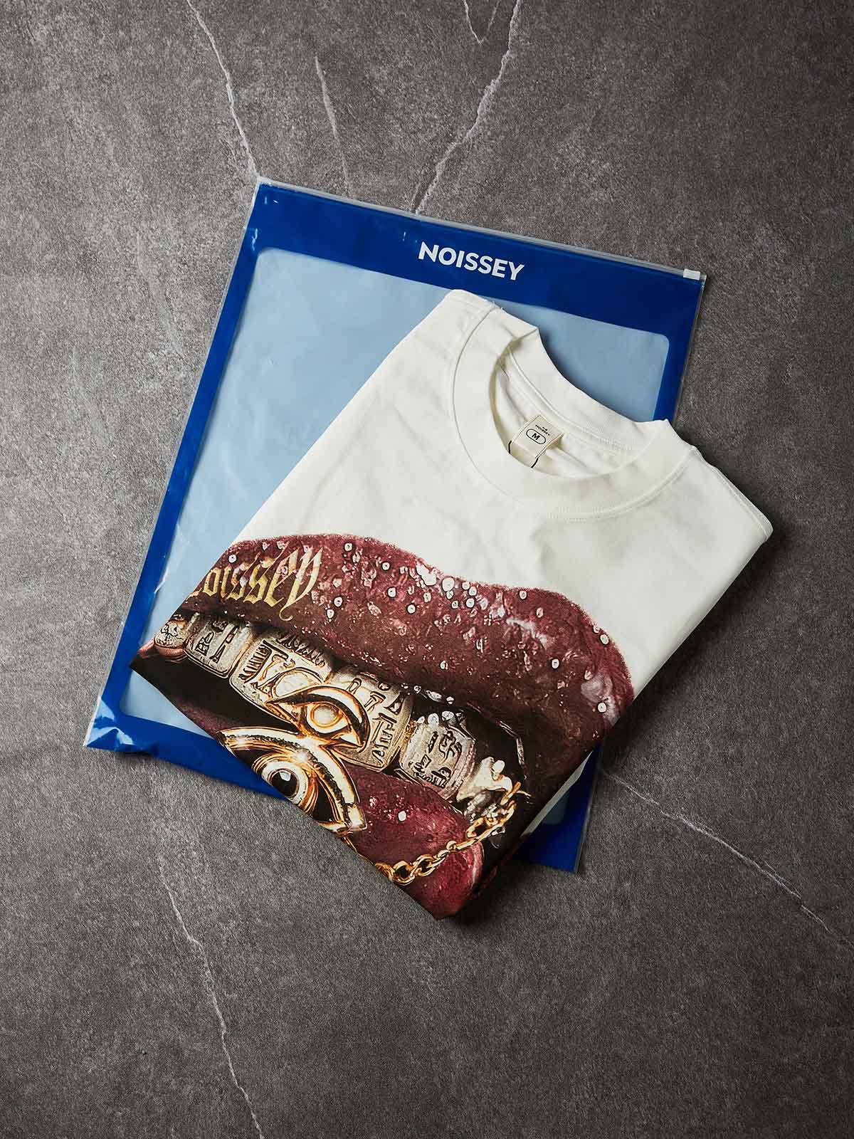 NOISSEY "The Golden Oracle" Wet-Gloss Lips Pharaonic Hieroglyphic Grills Oversized Tee - Image 11